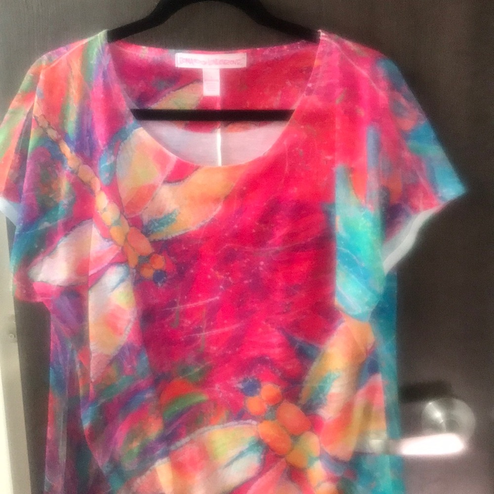 Colorful top